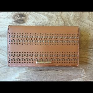 Stella & Dot Soho Flap Saddle Wallet Clutch